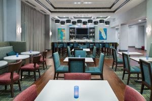 Hampton Inn & Suites Orlando Airport Gateway Villages, Bar Area, Orlando, FL