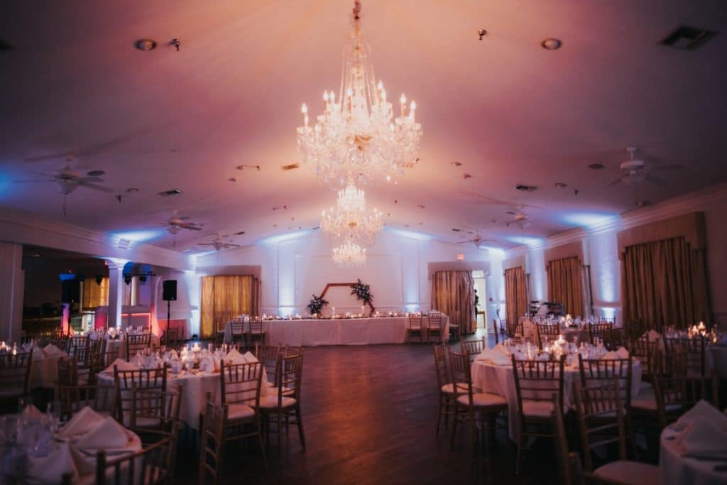 The-Highland-Manor-Interior reception hall decorated with shades of whites and lavendars
