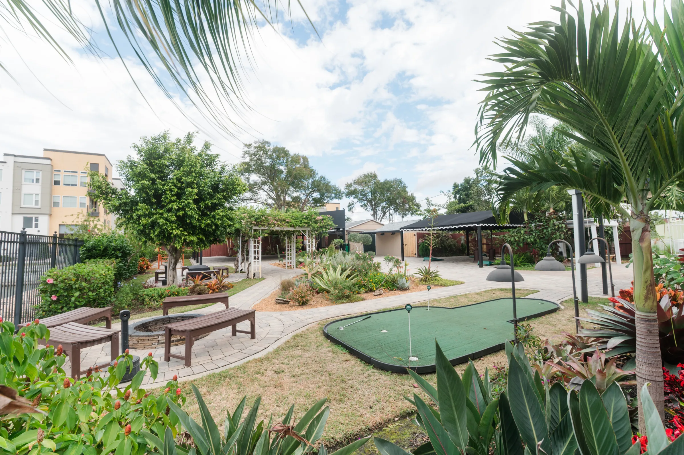 celebration-gardens-orlando-bf12b819
