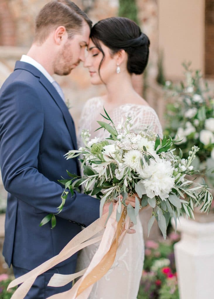Plan It Events - stunning bride and groom with loose, romantic bouquet