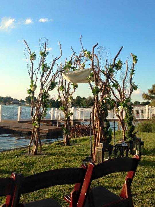unique vine archway for wedding ceremony