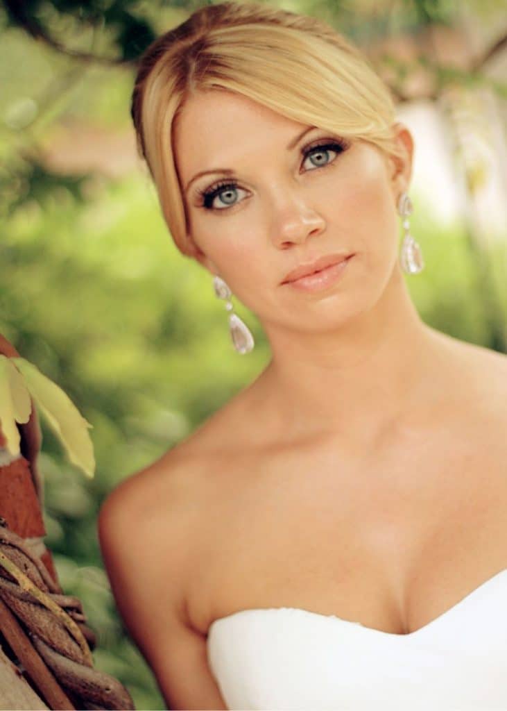 Bride with beautiful make-up on