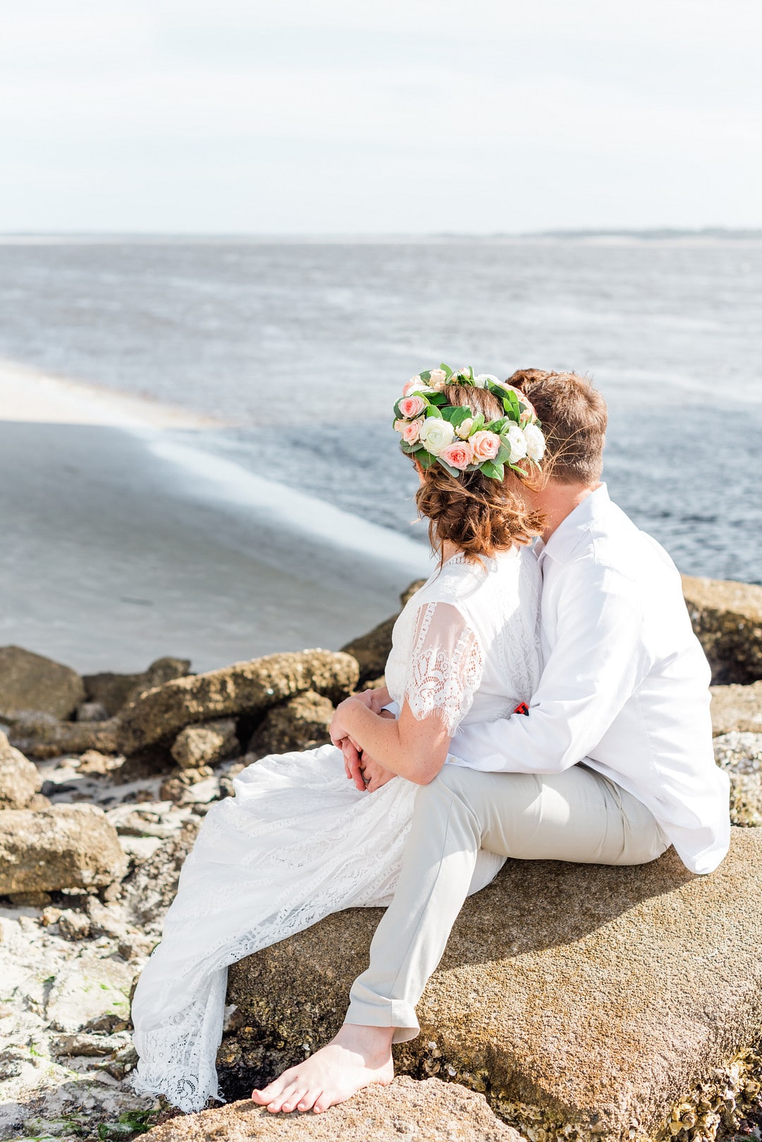 Romantic, Spring Styled Wedding with Horses on the Beach_Christine Austin Photography_©christineaustinphotography_2021_RomanticBeachStyledShoot_Austin+Naomi_21_low