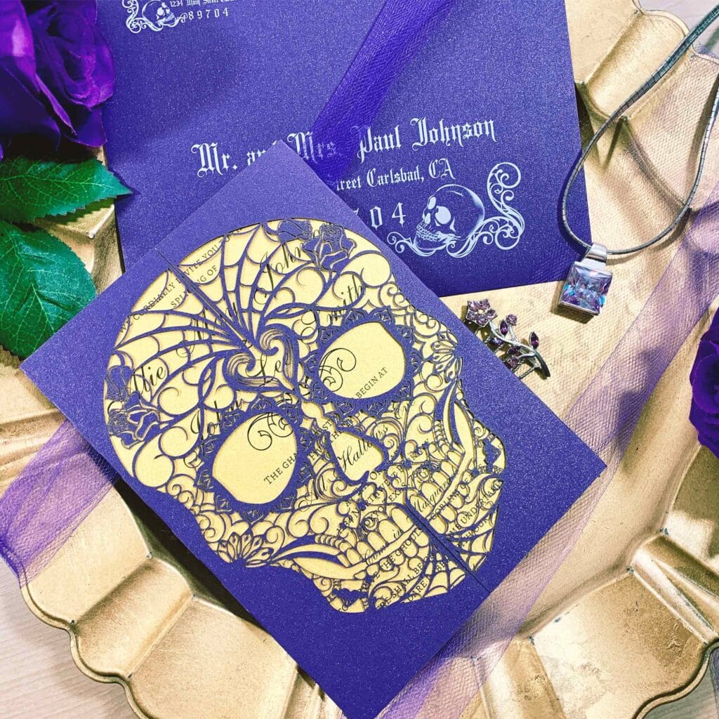 skull notecard in blue and yellow