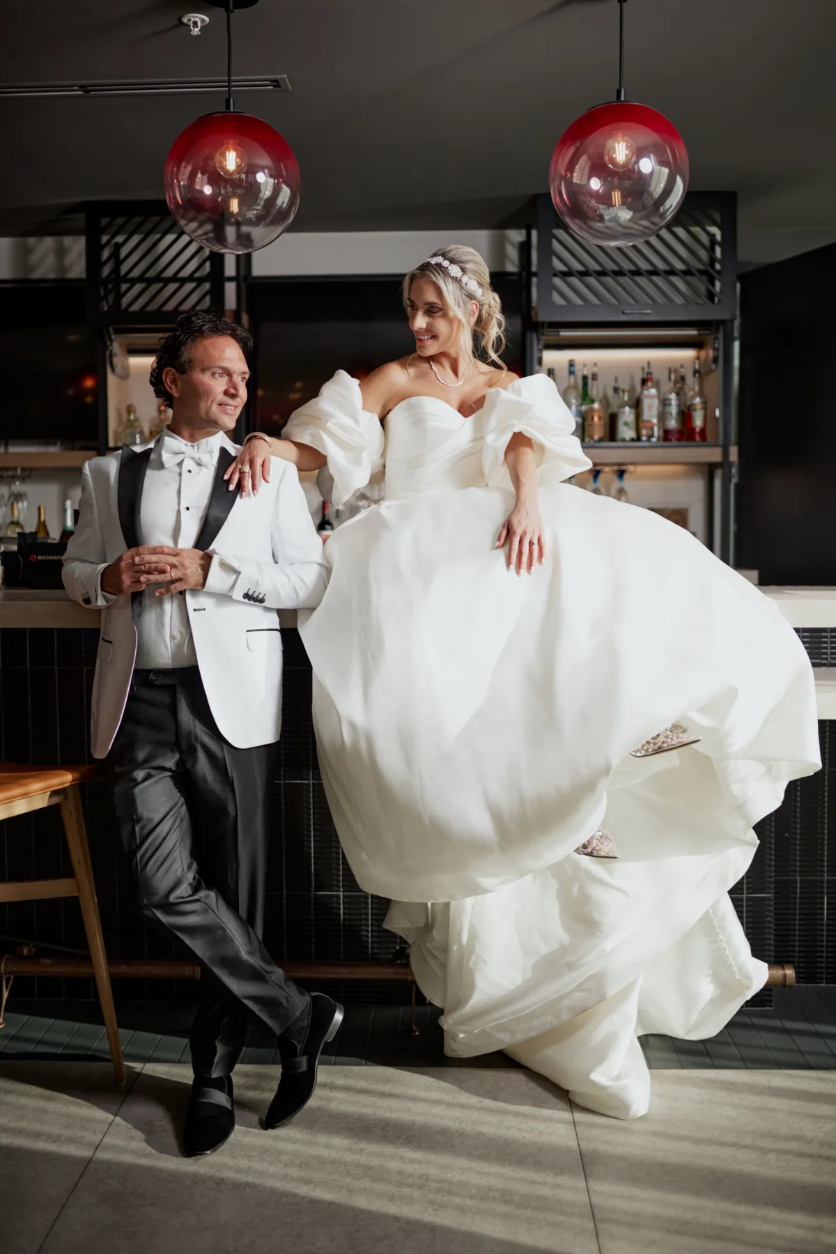Editorial Bride and groom portrait