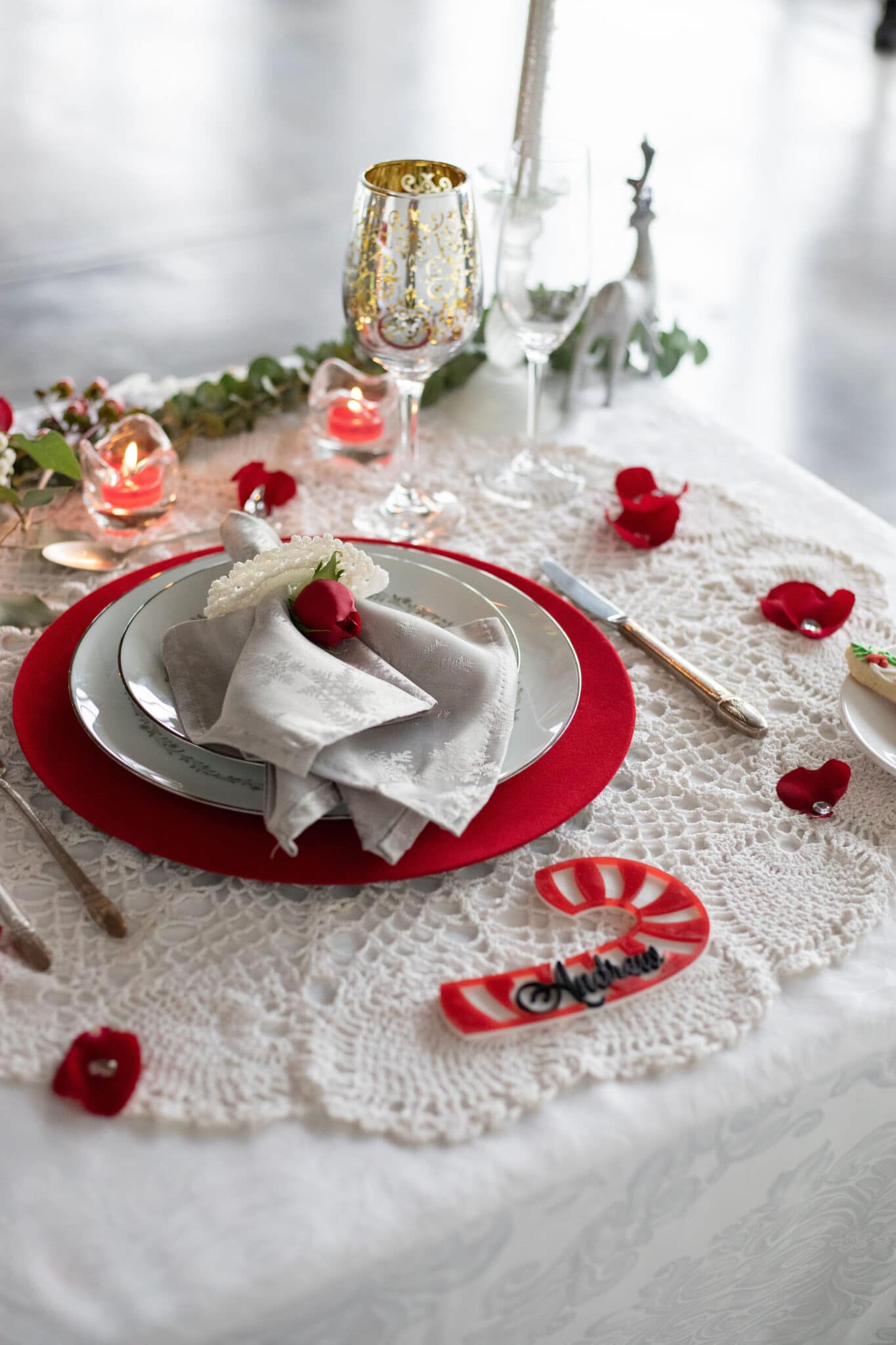 Festive Christmas wedding table setting