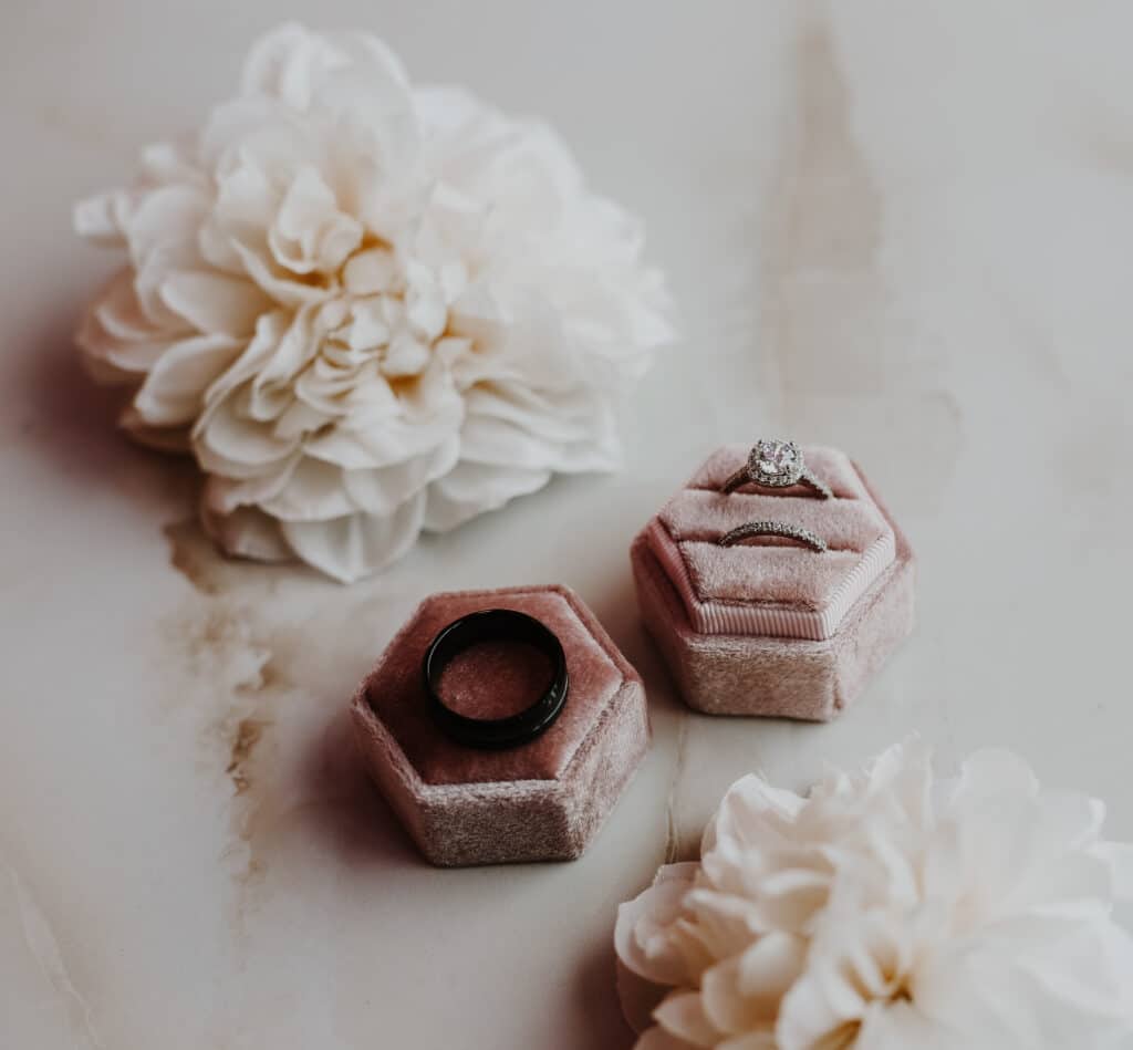 bouquet and ring set photo by Carolina Irais Photography