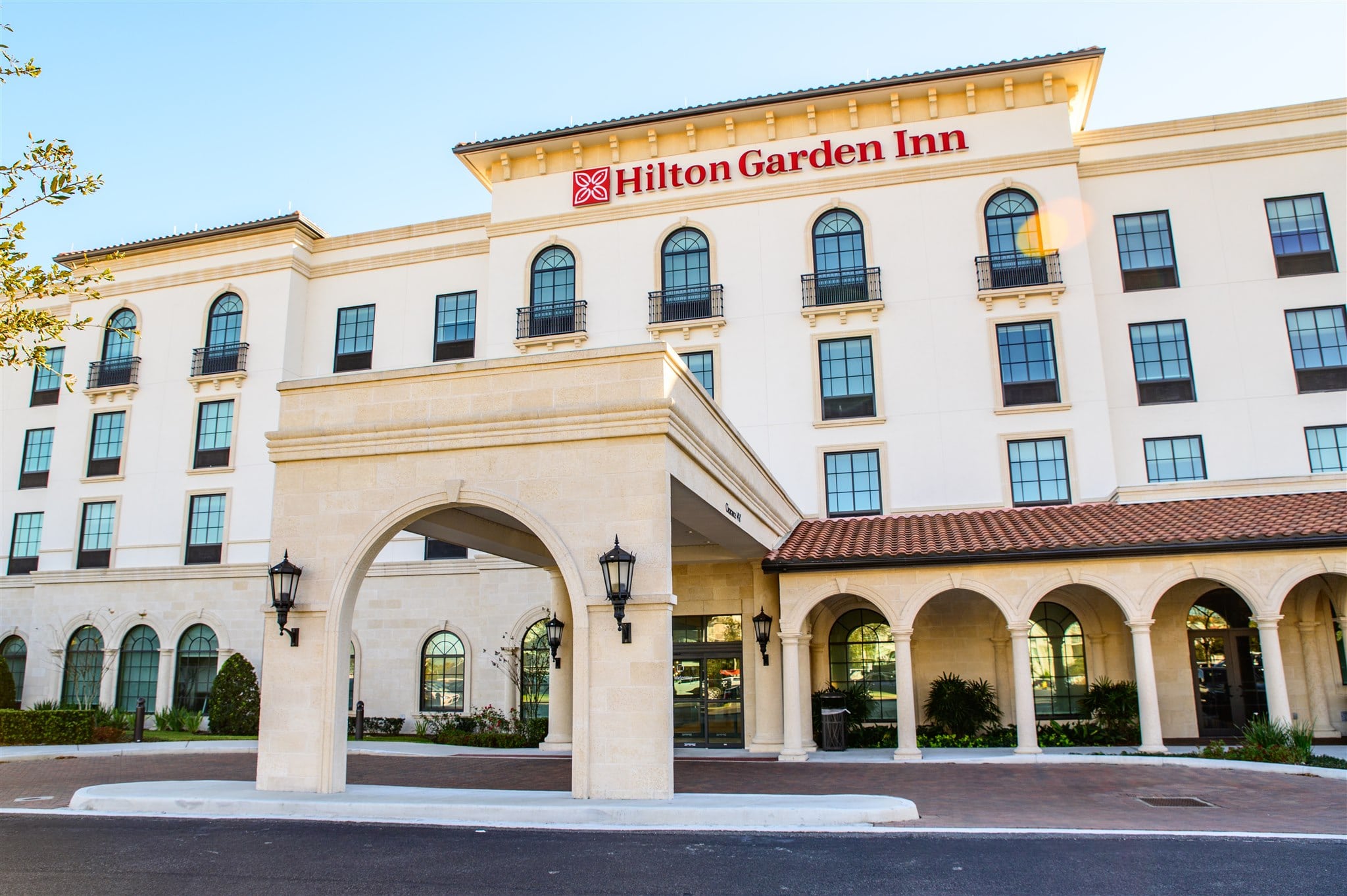 HIlton Garden Inn Winter Park, FL entrance location of Wedding Venue Map Sip, See and Celebrate Spring event