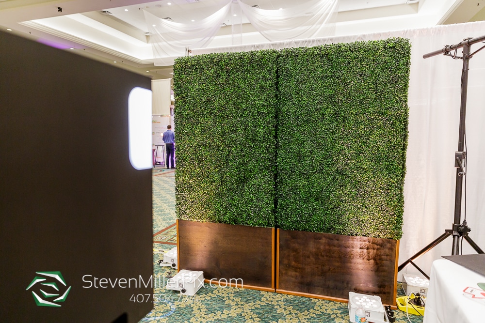green leaf photo wall by Meisner Productions