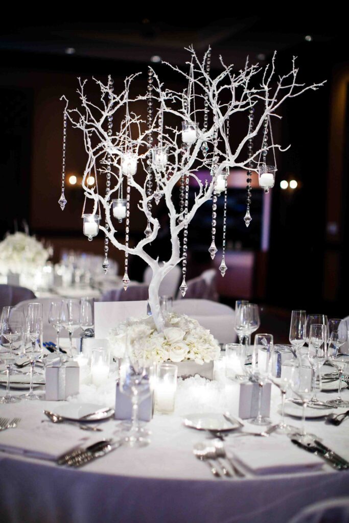 white winter centerpiece from Dawn Gilmore Productions