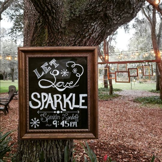 welcome sign at wedding coordinated by Fairy Tales & Wedding Bells