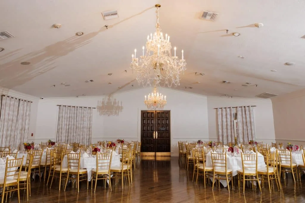 An Out-of-This-World Wedding at the Highland Manor outofthisworld wedding