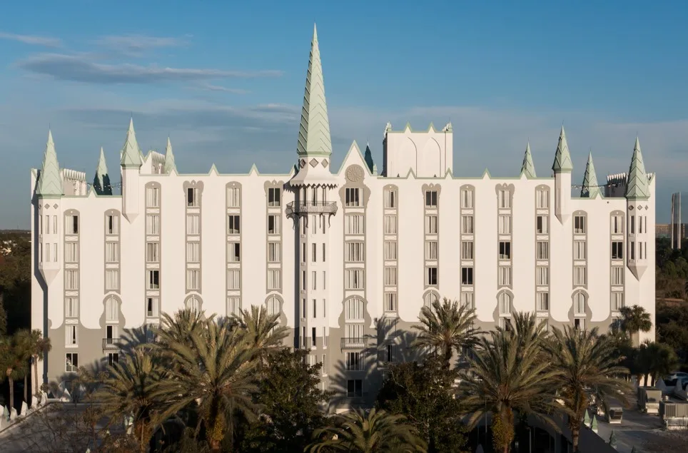 castle-hotel-5113e8db