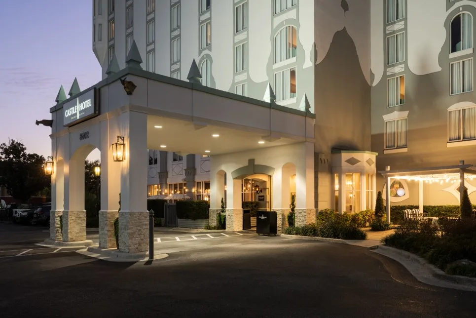castle-hotel-894a5d8d