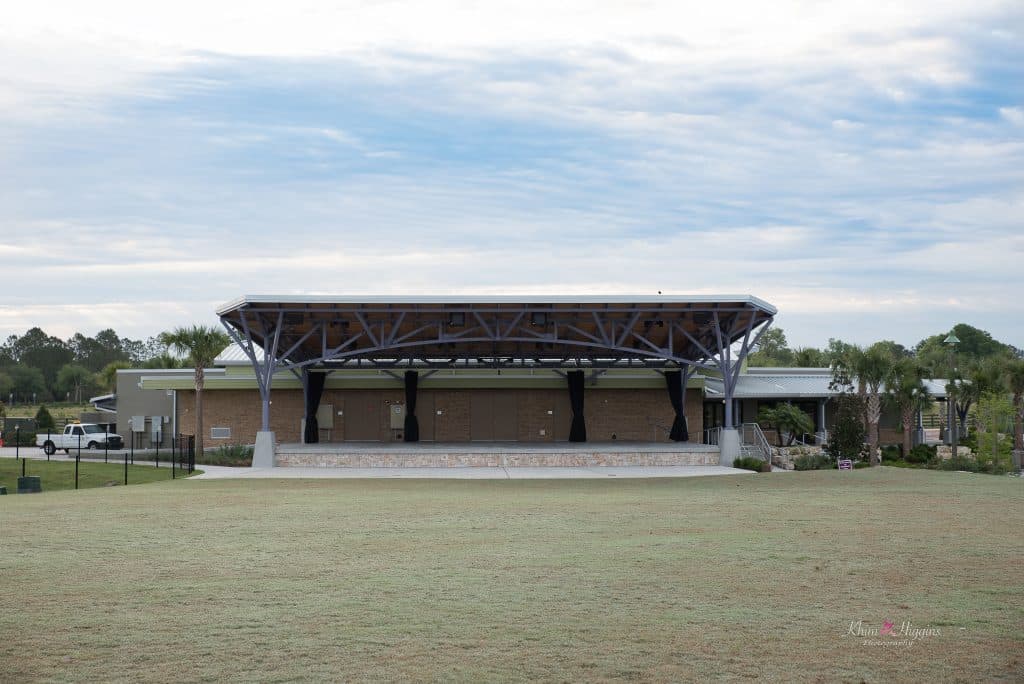 additional amphitheatre, large green lawn space, Central FL