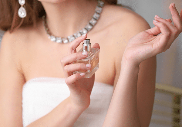 Wedding Scents: How to Find Your Signature Fragrance