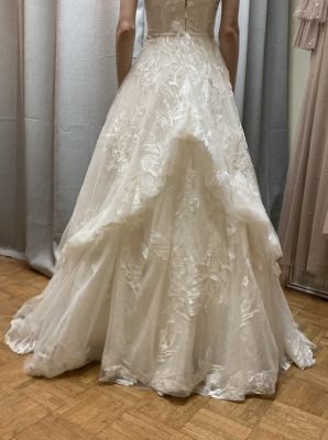 back view of a vintage wedding dress, multi layer, lace overlay, Orlando, FL
