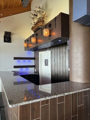 bar area at Sanford Galleon, granite countertop, soft lighting, sailboat on the ceiling, Orlando, FL