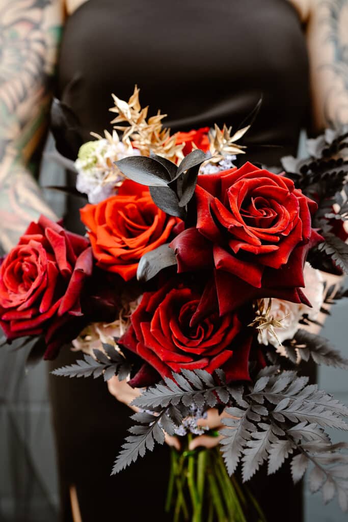 dark and moody wedding inspired florals 