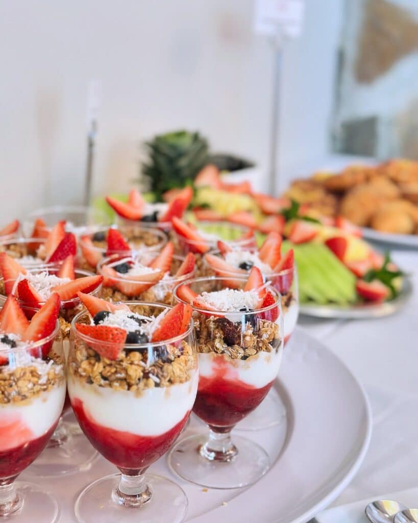 catering, dessert, yogurt parfait, buffet, Crowne Plaza Orlando Downtown, Orlando, FL