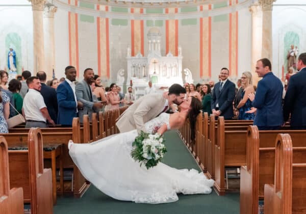 The Ultimate Guide to Wedding Ceremony Exit Songs