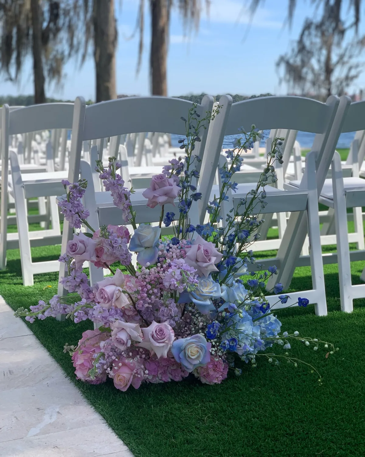 Atmospheres Floral and Decor