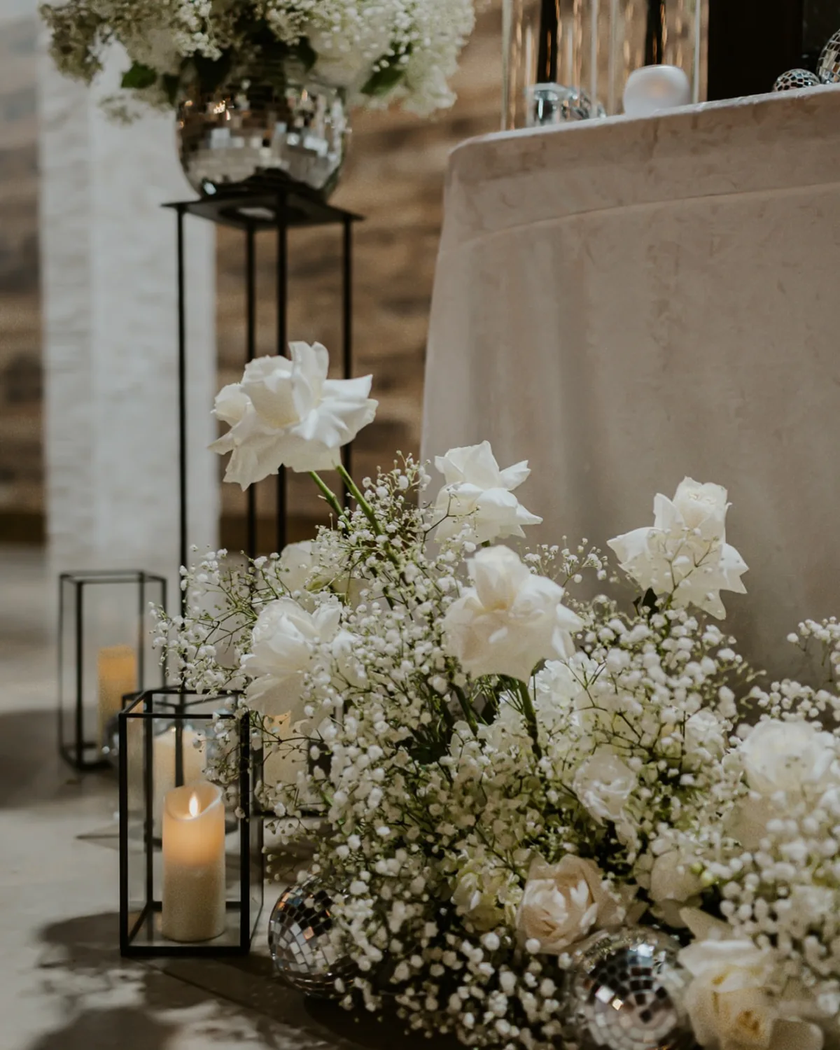 Atmospheres Floral and Decor