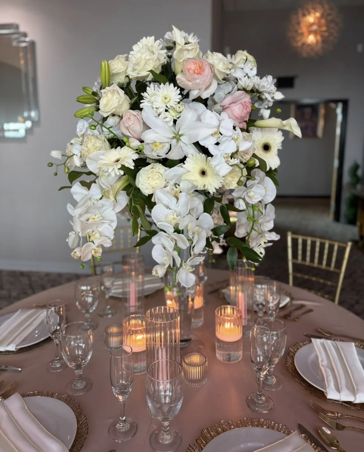 Atmospheres Floral and Decor