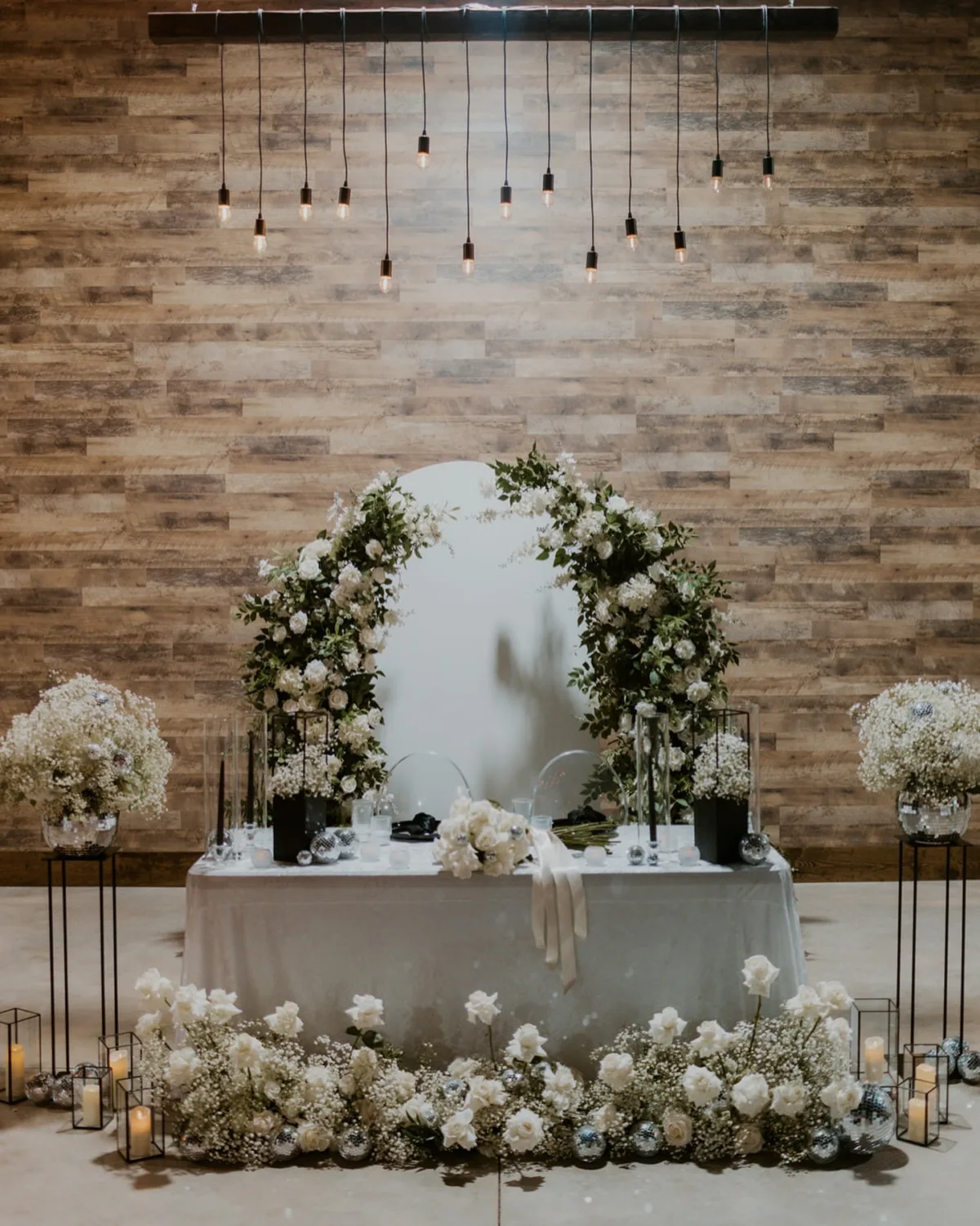 Atmospheres Floral and Decor