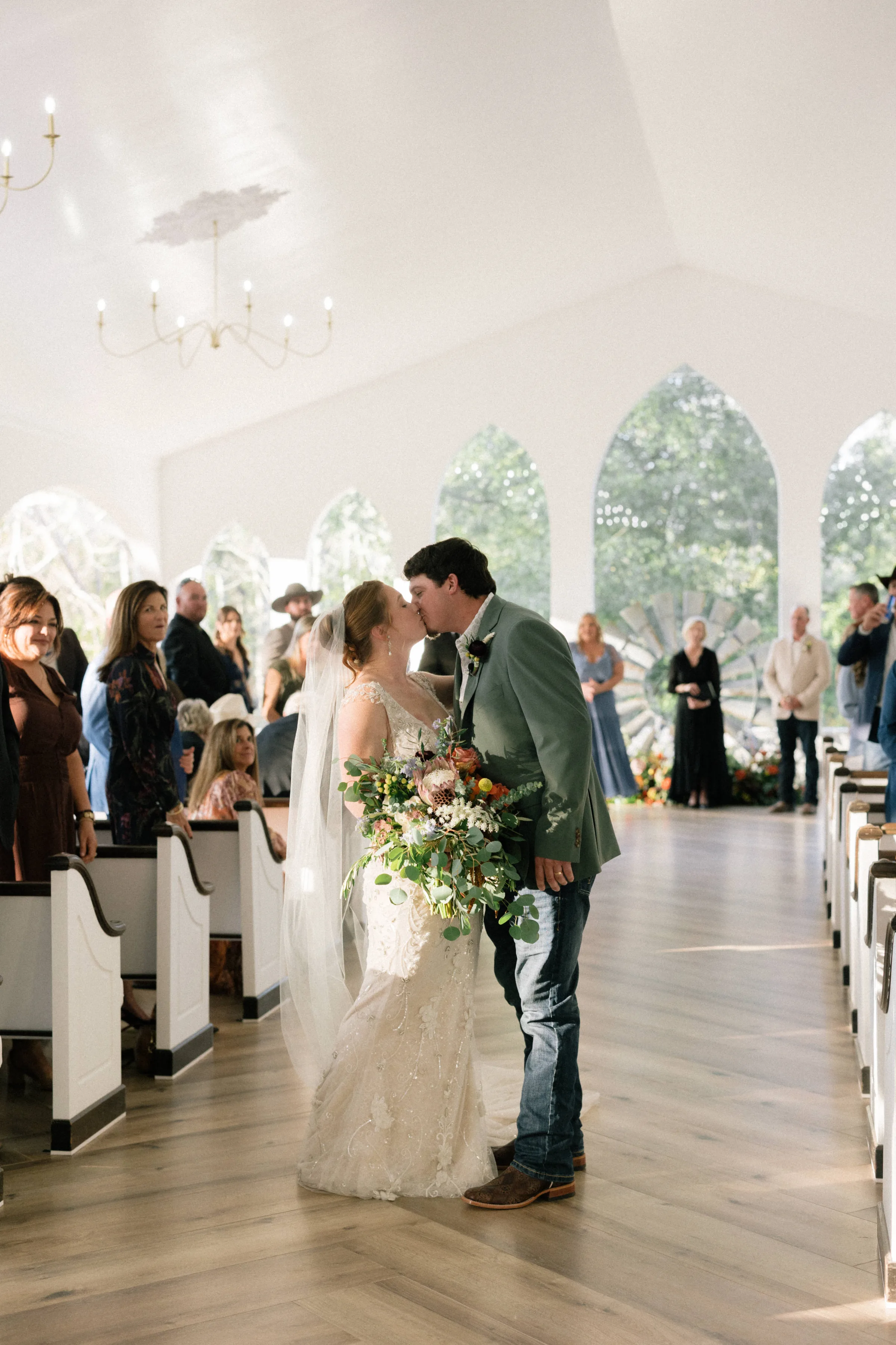 August Lane Vintage Western Wedding5