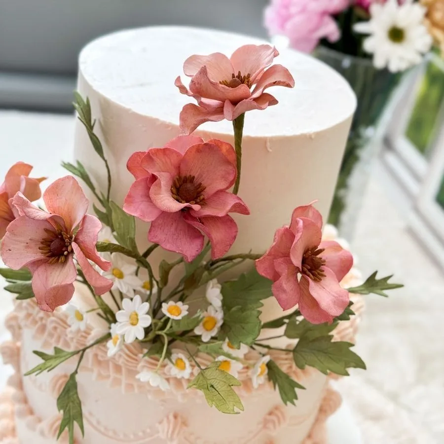 Sugar Flowers by Kelsie Cakes