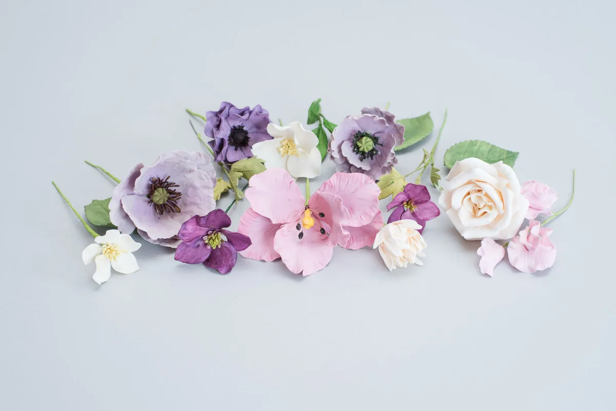 Sugar Flowers by Kelsie Cakes