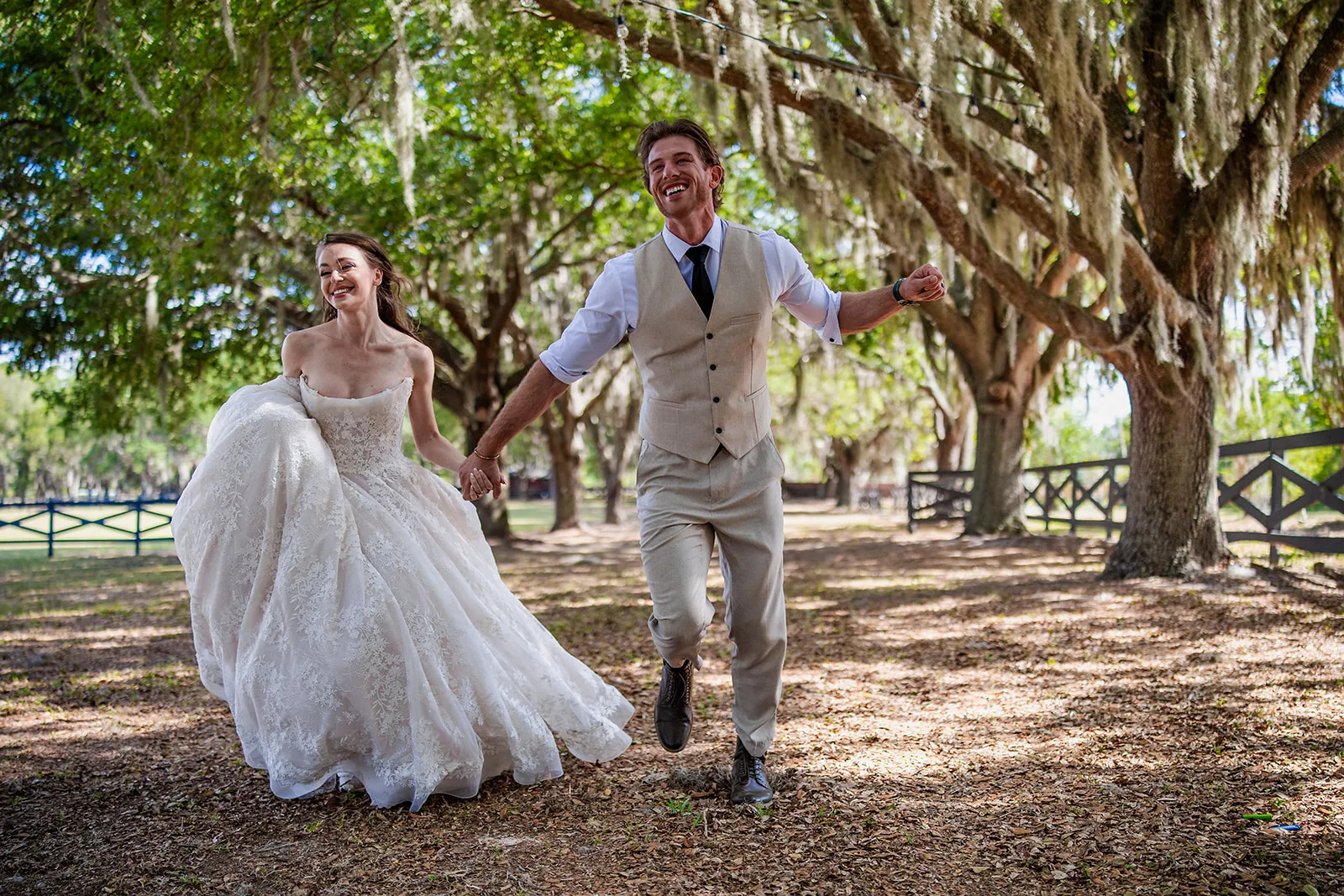 3F1A4252 - Organic Wedding Inspiration for Your Central Florida Wedding 3F1A4252