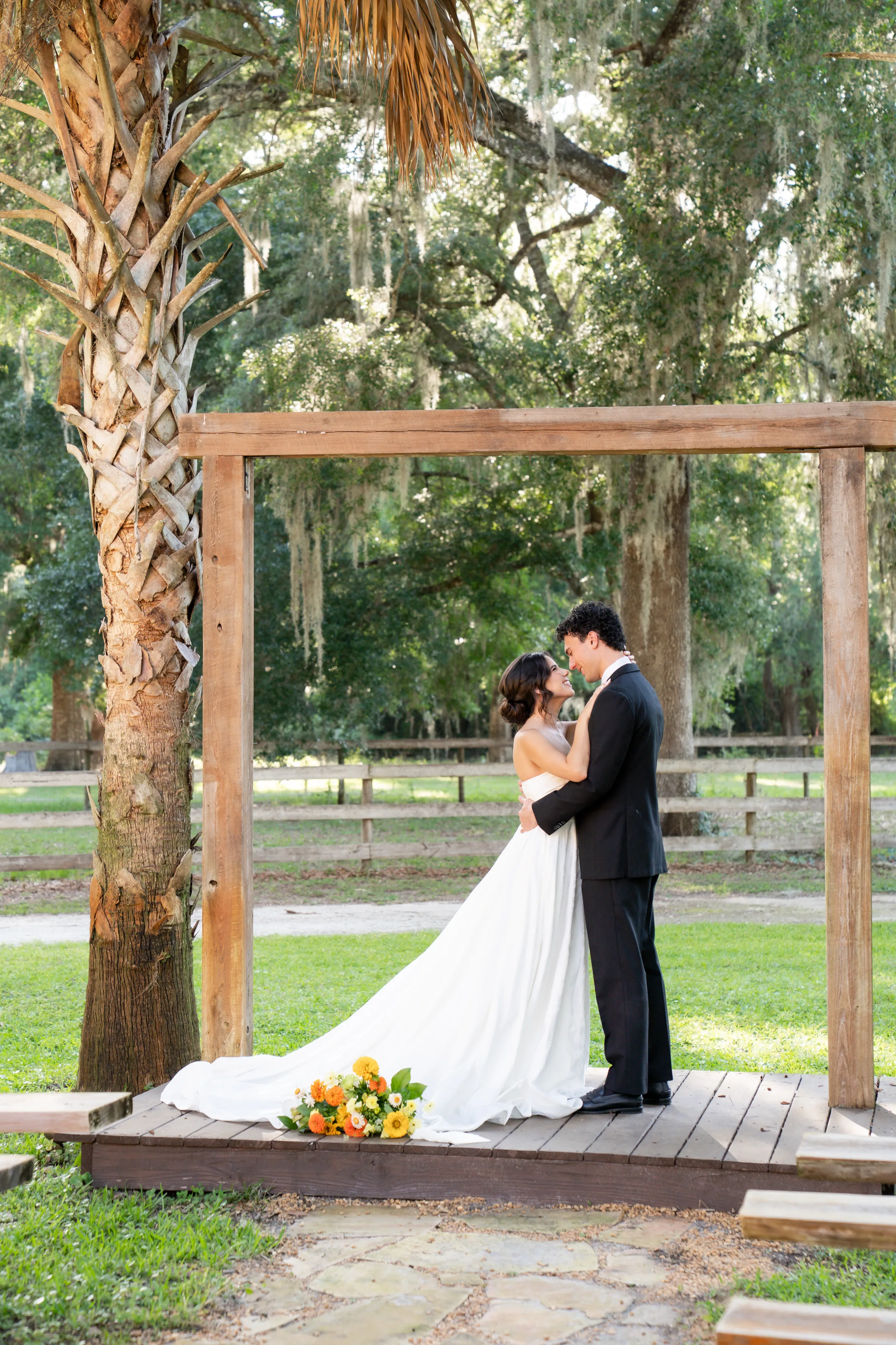 Colorful Mediterranean Wedding Inspiration Eterna Estate19 1 - Colorful Mediterranean Wedding Inspiration at Eterna Estate Colorful Mediterranean Wedding Inspiration Eterna Estate19 1