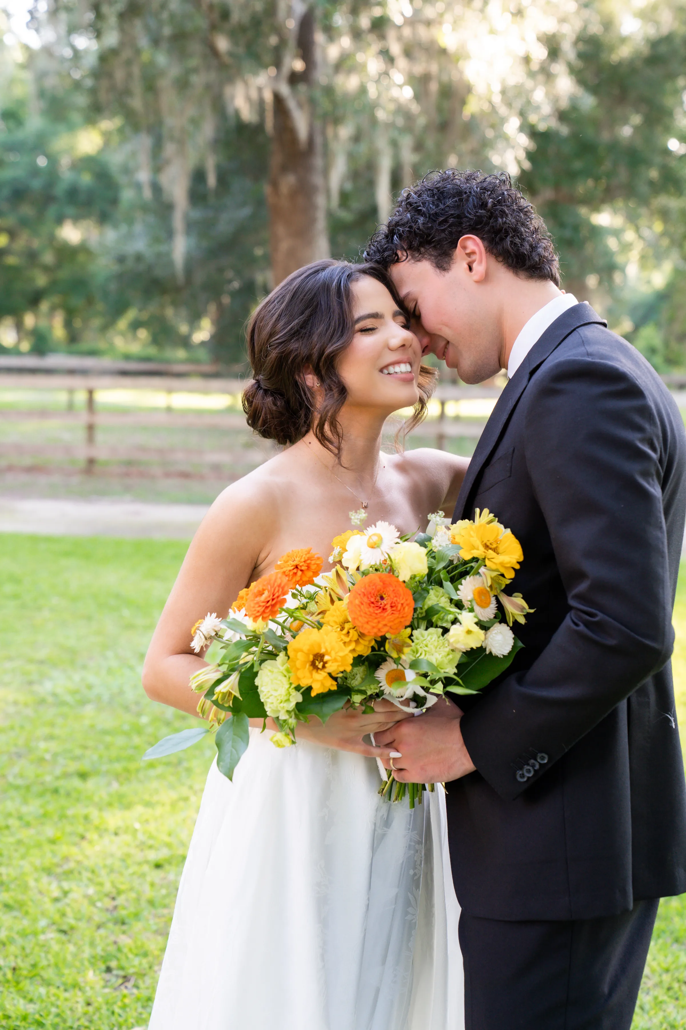 Colorful Mediterranean Wedding Inspiration Eterna Estate30 1 - Colorful Mediterranean Wedding Inspiration at Eterna Estate Colorful Mediterranean Wedding Inspiration Eterna Estate30 1
