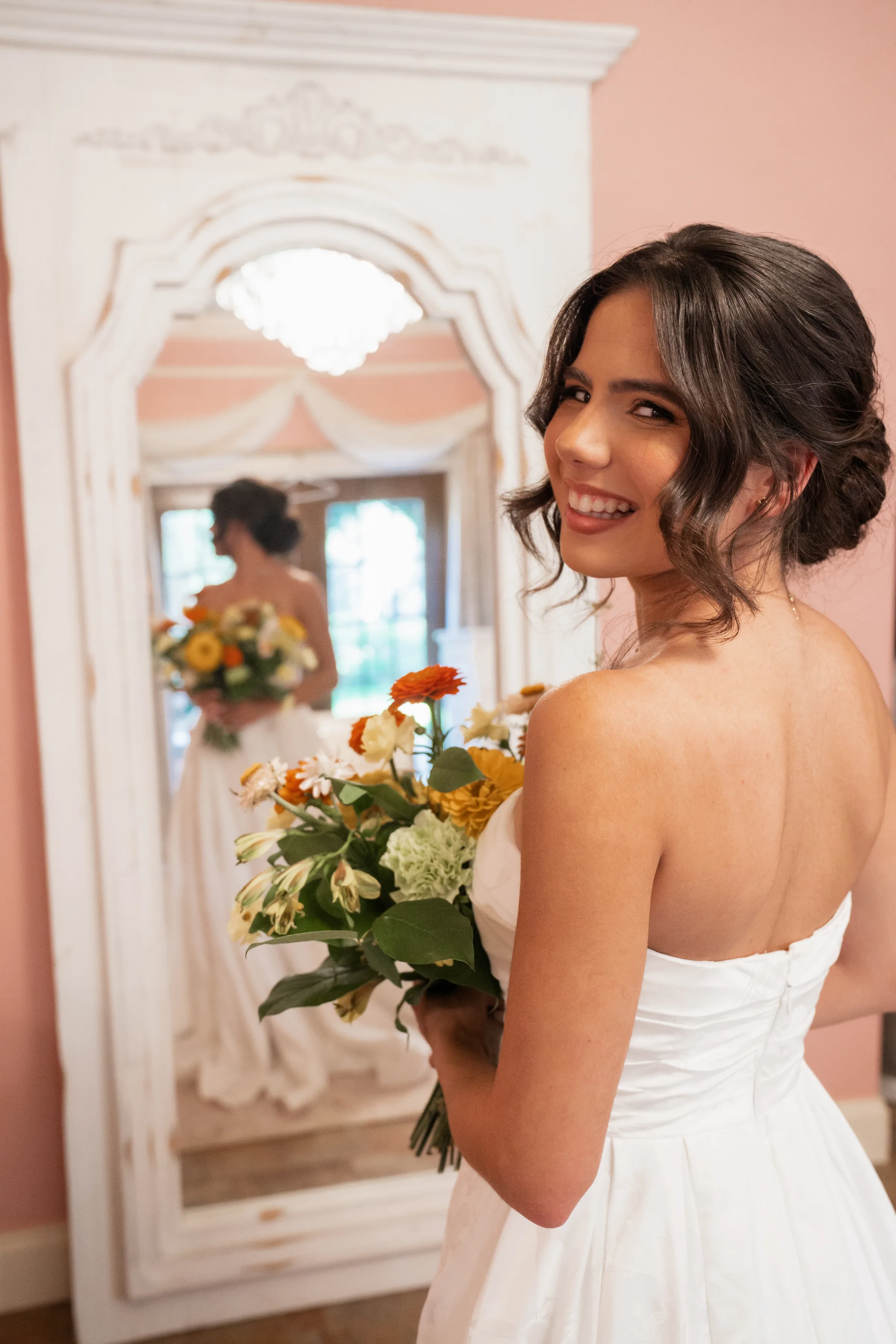 Colorful Mediterranean Wedding Inspiration Eterna Estate6 1 - Colorful Mediterranean Wedding Inspiration at Eterna Estate Colorful Mediterranean Wedding Inspiration Eterna Estate6 1