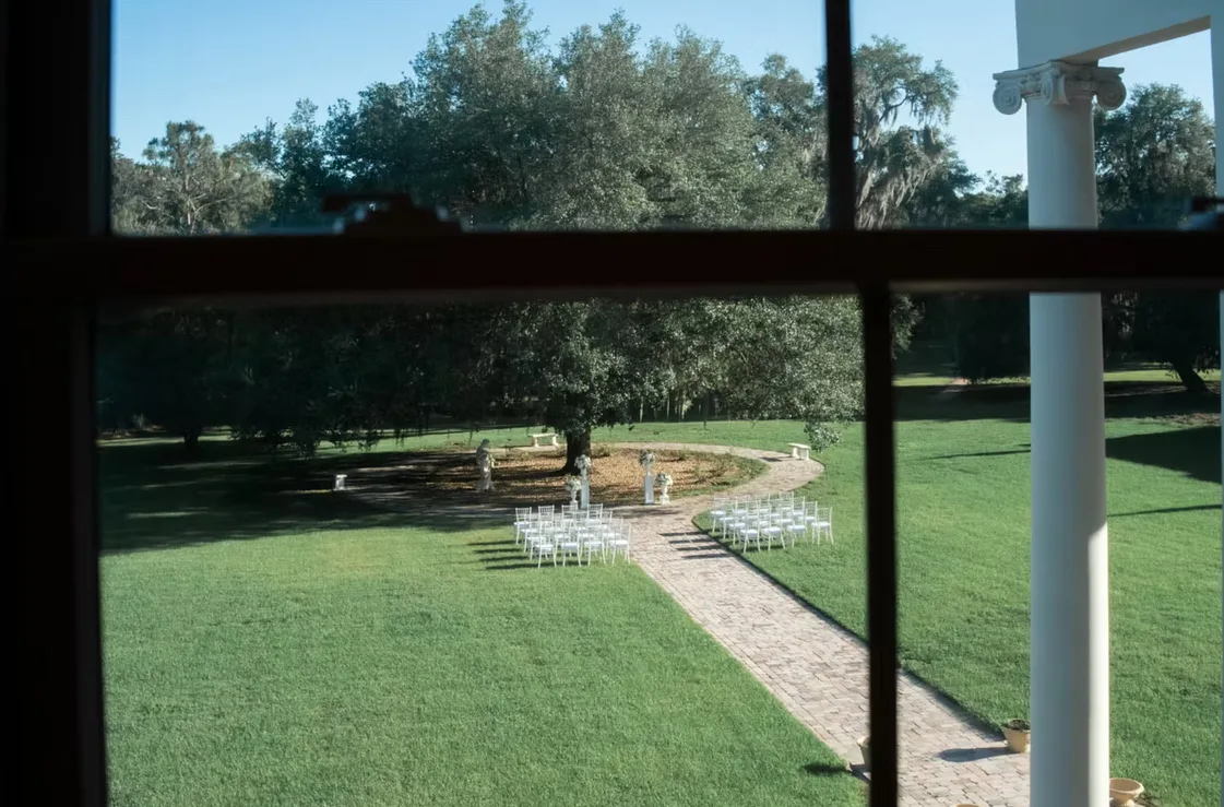 Hampton Oaks Estate