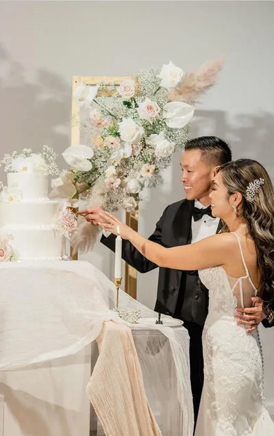 Moments Defined Weddings and Events