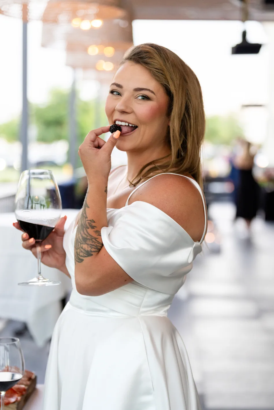 restaurant wedding 18 - Modern Restaurant Wedding Inspiration at Fogo de Chão restaurant wedding 18