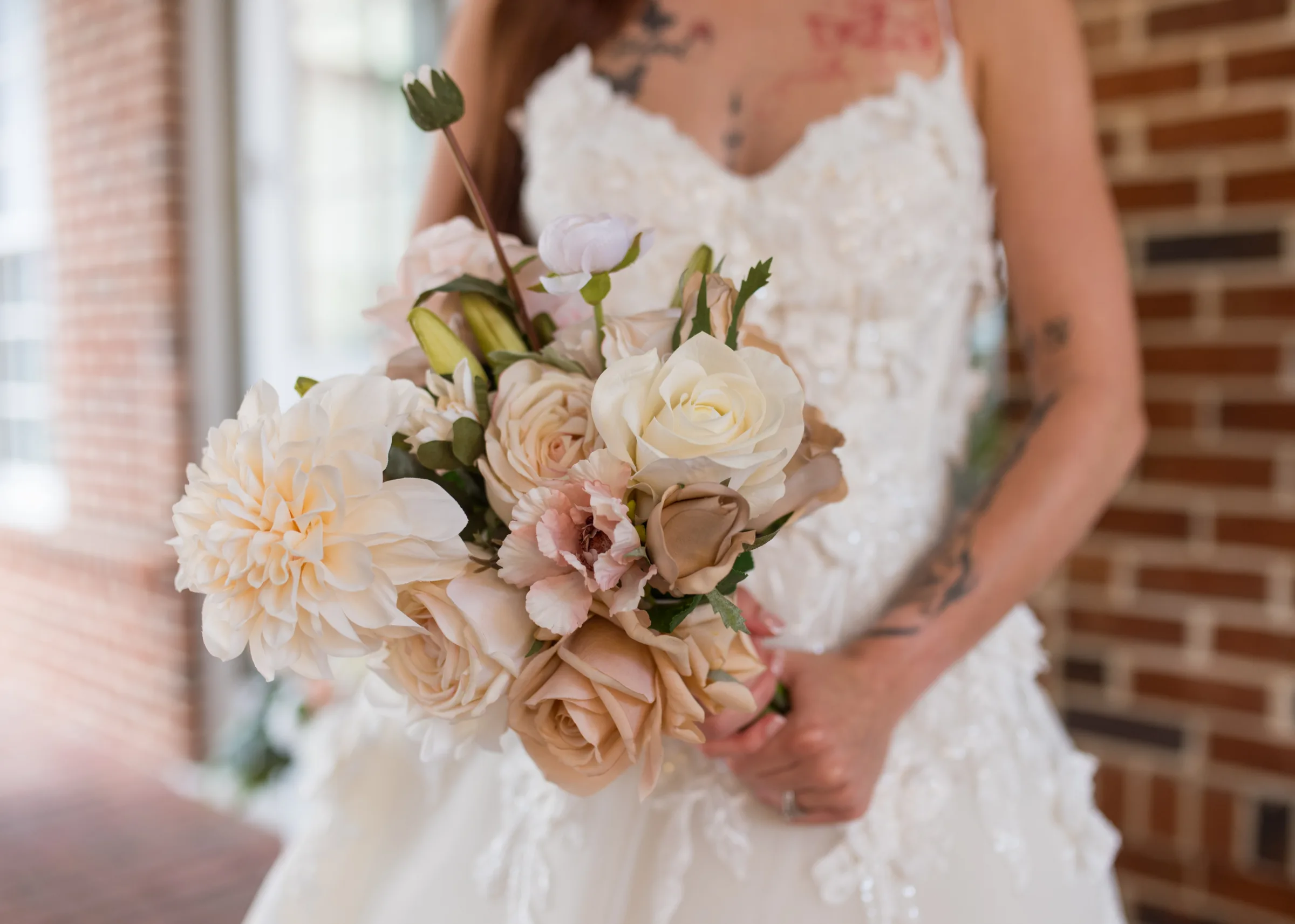 classic romantic wedding inspiration15 - Classic Romantic Wedding Inspiration at Heller Hall in Winter Garden classic romantic wedding inspiration15