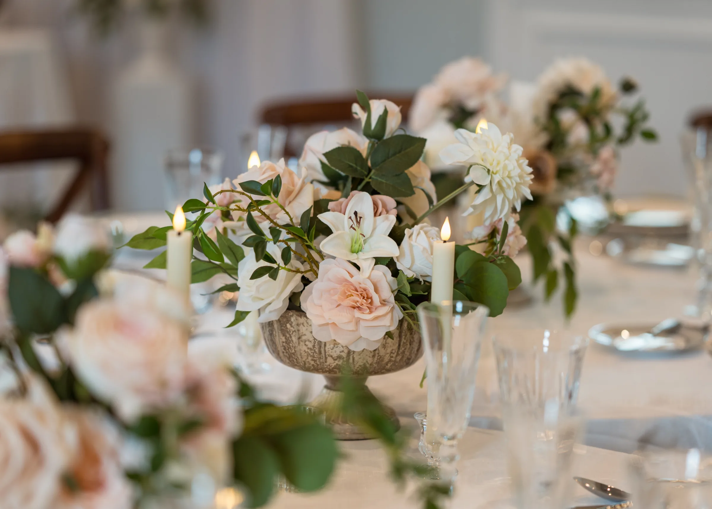 classic romantic wedding inspiration33 - Classic Romantic Wedding Inspiration at Heller Hall in Winter Garden classic romantic wedding inspiration33